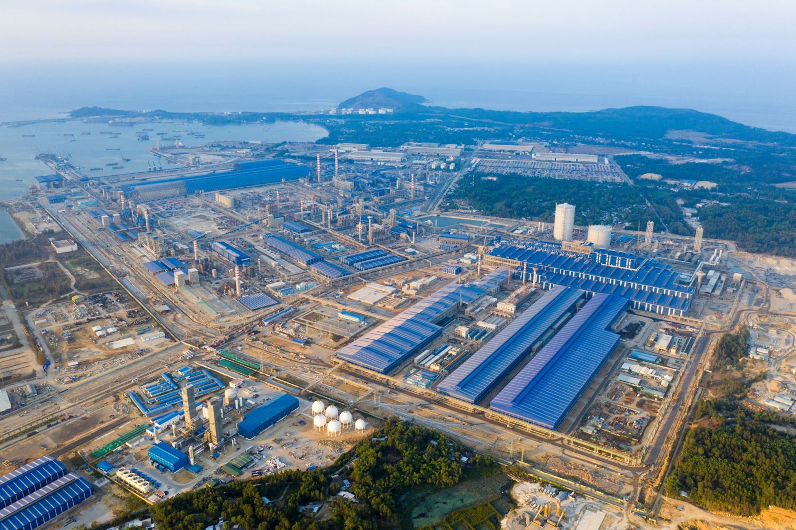 Nhà máy sản xuất Phôi thép Thép Việt